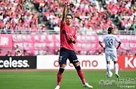 J1: 大阪德比钢巴欲折「花」