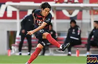 J1：鹿岛鹿角誓胜磐田喜悦捧杯