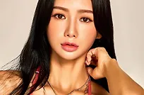 普拉提美女教练秀出傲人马甲线 这身材什么水平