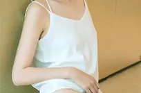 美女陈鑫羽性感私房写真照