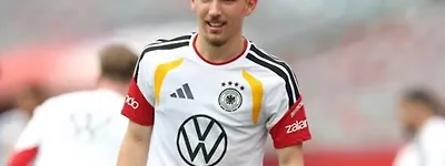 Germany Star Lennart Karl, 18, Escapes World Cup Misery with Girlfriend Zoe Kappele